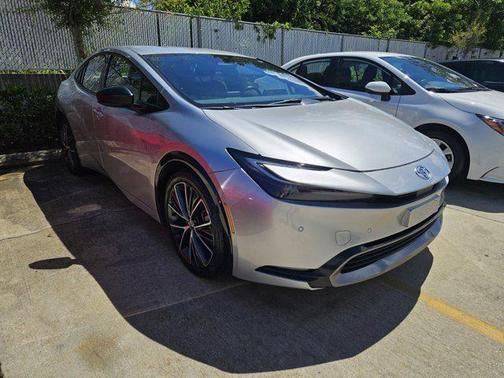 2023 Toyota Prius XLE