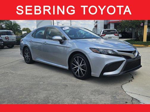 2023 Toyota Camry SE
