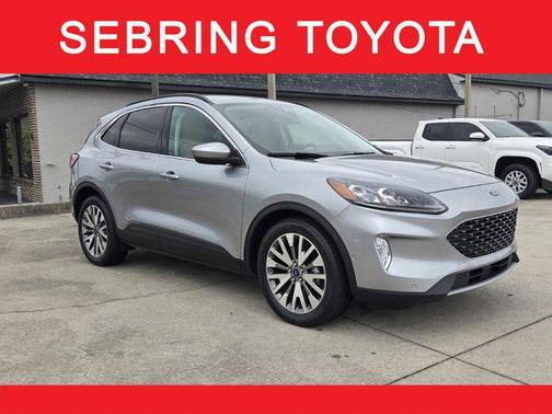 2021 Ford Escape Titanium