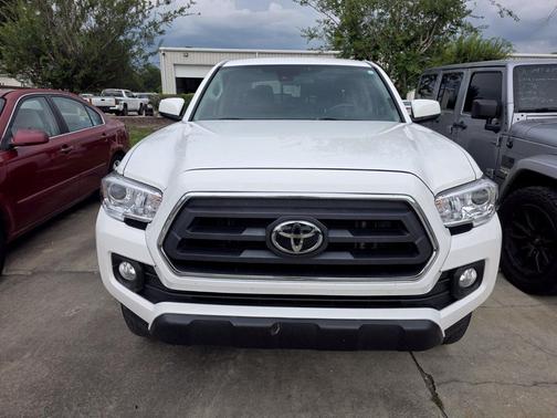 Ice Cap 2023 Toyota Tacoma SR5