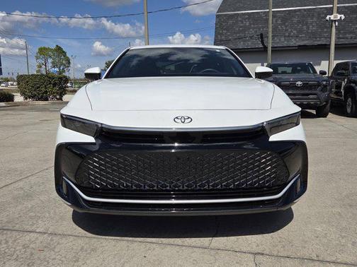 2024 Toyota Crown XLE