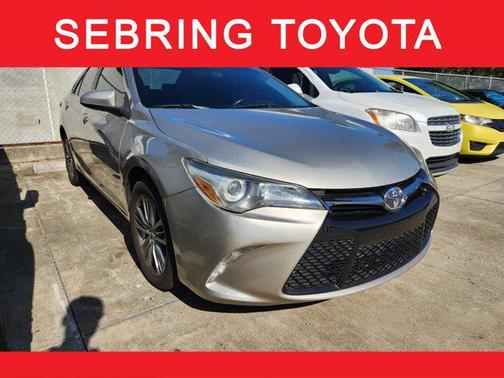 2016 Toyota Camry SE