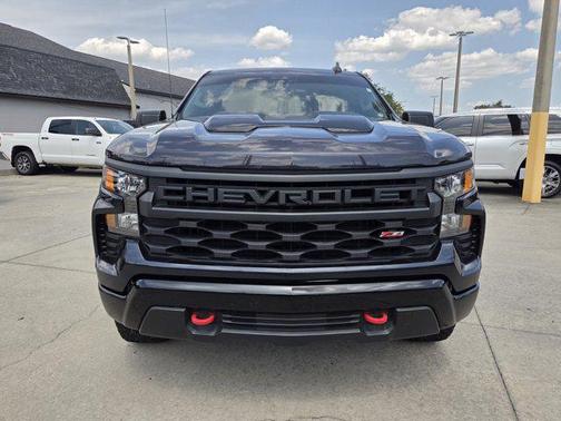 Dark Ash Metallic 2024 Chevrolet Silverado 1500 Custom Trail Boss