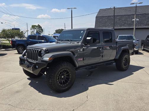 Granite Crystal Metallic Clearcoat 2021 Jeep Gladiator Overland