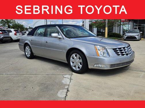 2006 Cadillac DTS Base