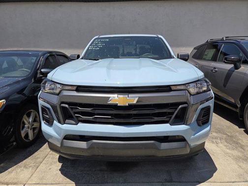 Snowdrift Metallic 2025 Chevrolet Colorado LT