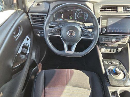 2022 Nissan Leaf SV PLUS 62 kWh
