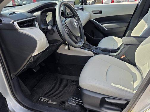 2023 Toyota Corolla Cross L