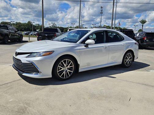 2021 Toyota Camry XLE