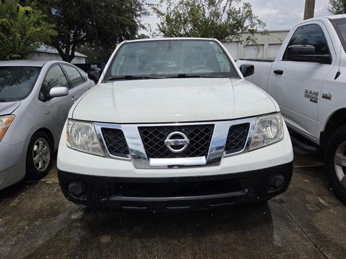 Glacier White 2016 Nissan Frontier S