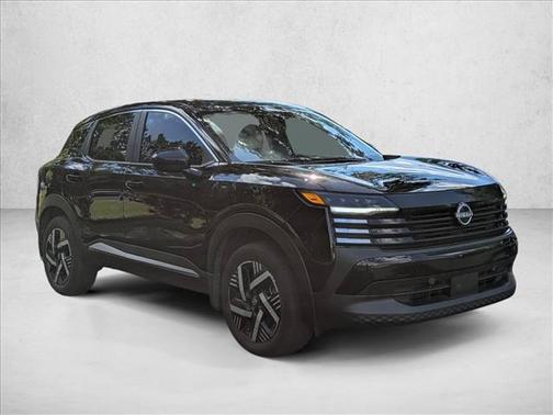 Super Black 2025 Nissan Kicks SV