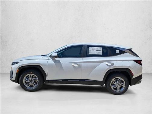 Serenity White Pearl 2026 Hyundai TUCSON SE