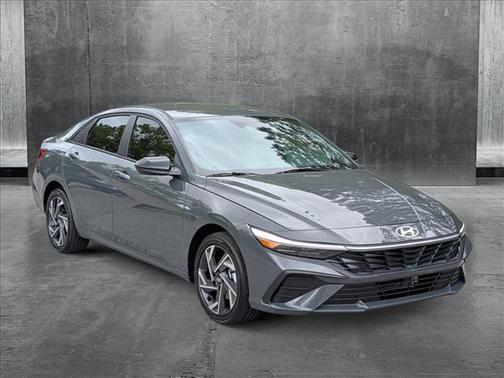 2025 Hyundai ELANTRA Sport
