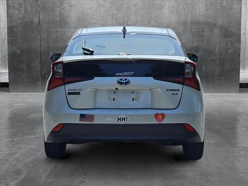 2021 Toyota Prius XLE