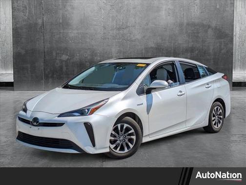 2021 Toyota Prius XLE