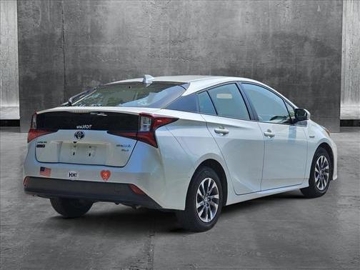 2021 Toyota Prius XLE