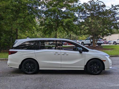 2023 Honda Odyssey Sport