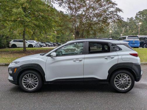 2021 Hyundai KONA SEL Plus