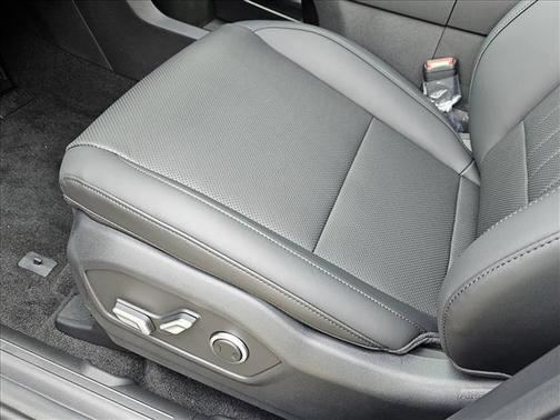 2025 Hyundai SANTA FE SEL 2.4
