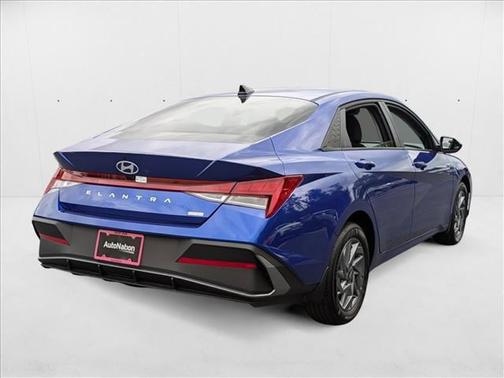 2024 Hyundai ELANTRA HEV Blue