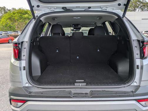 Shimmering Silver 2026 Hyundai TUCSON SEL