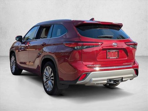 2023 Toyota Highlander Platinum