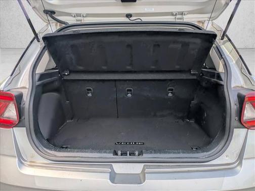 Shimmering Silver 2023 Hyundai VENUE SEL