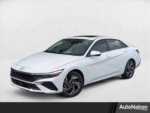 2025 Hyundai ELANTRA Limited