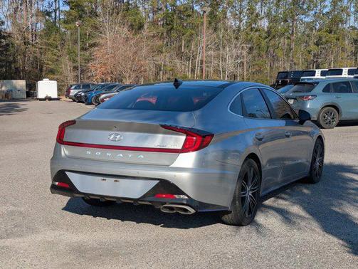 2021 Hyundai SONATA Limited