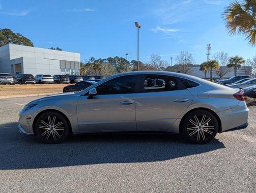 2021 Hyundai SONATA Limited