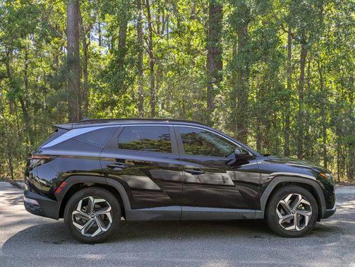 Phantom Black 2023 Hyundai TUCSON SEL