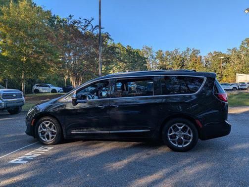 2020 Chrysler Pacifica Limited