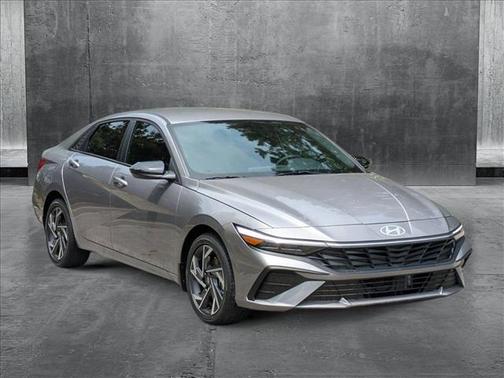 2025 Hyundai ELANTRA Sport