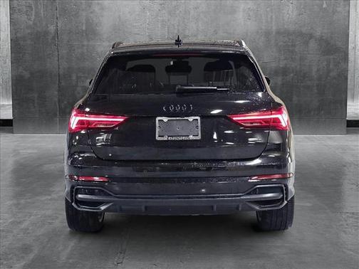 2022 Audi Q3 45 S line Premium Plus