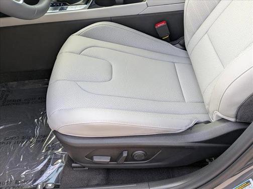 2026 Hyundai ELANTRA HEV Limited