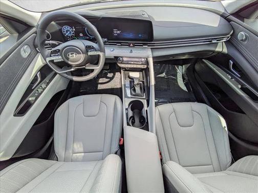 2026 Hyundai ELANTRA HEV Limited