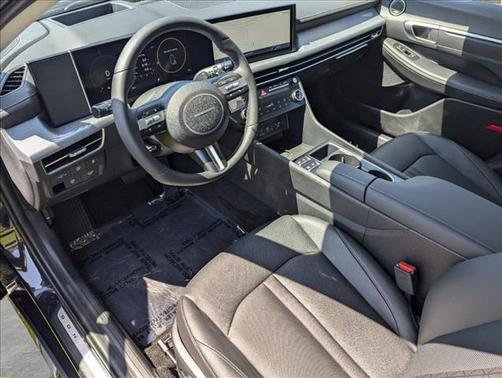 2024 Hyundai SONATA Hybrid Limited