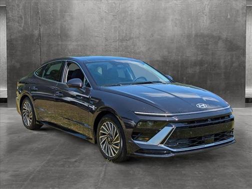 2024 Hyundai SONATA Hybrid Limited