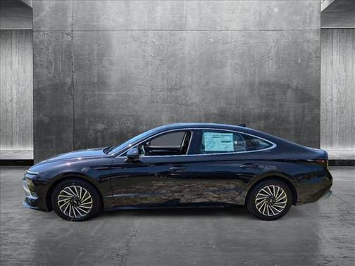 2024 Hyundai SONATA Hybrid Limited