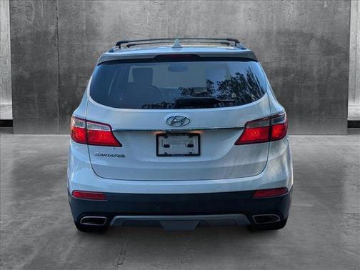 2015 Hyundai SANTA FE GLS