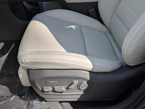 Rockwood Green 2026 Hyundai SANTA FE HEV Calligraphy