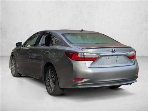 2017 Lexus ES 300h Base
