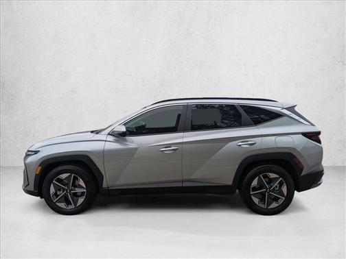 Shimmering Silver 2026 Hyundai TUCSON SEL