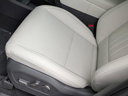 2025 Hyundai SANTA FE SEL 2.4
