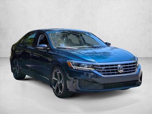 Tourmaline Blue Metallic 2020 Volkswagen Passat 2.0T R-Line