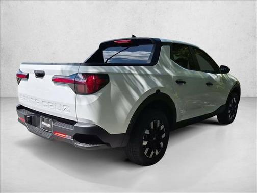 Atlas White 2027 Hyundai SANTA CRUZ SE