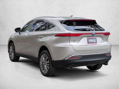 2022 Toyota Venza XLE