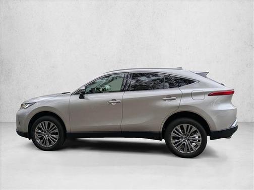 2022 Toyota Venza XLE