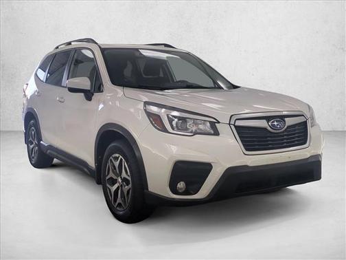 Crystal White Pearl 2019 Subaru Forester Premium