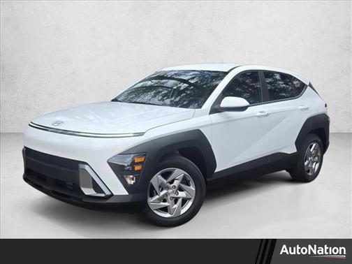 2026 Hyundai KONA SE